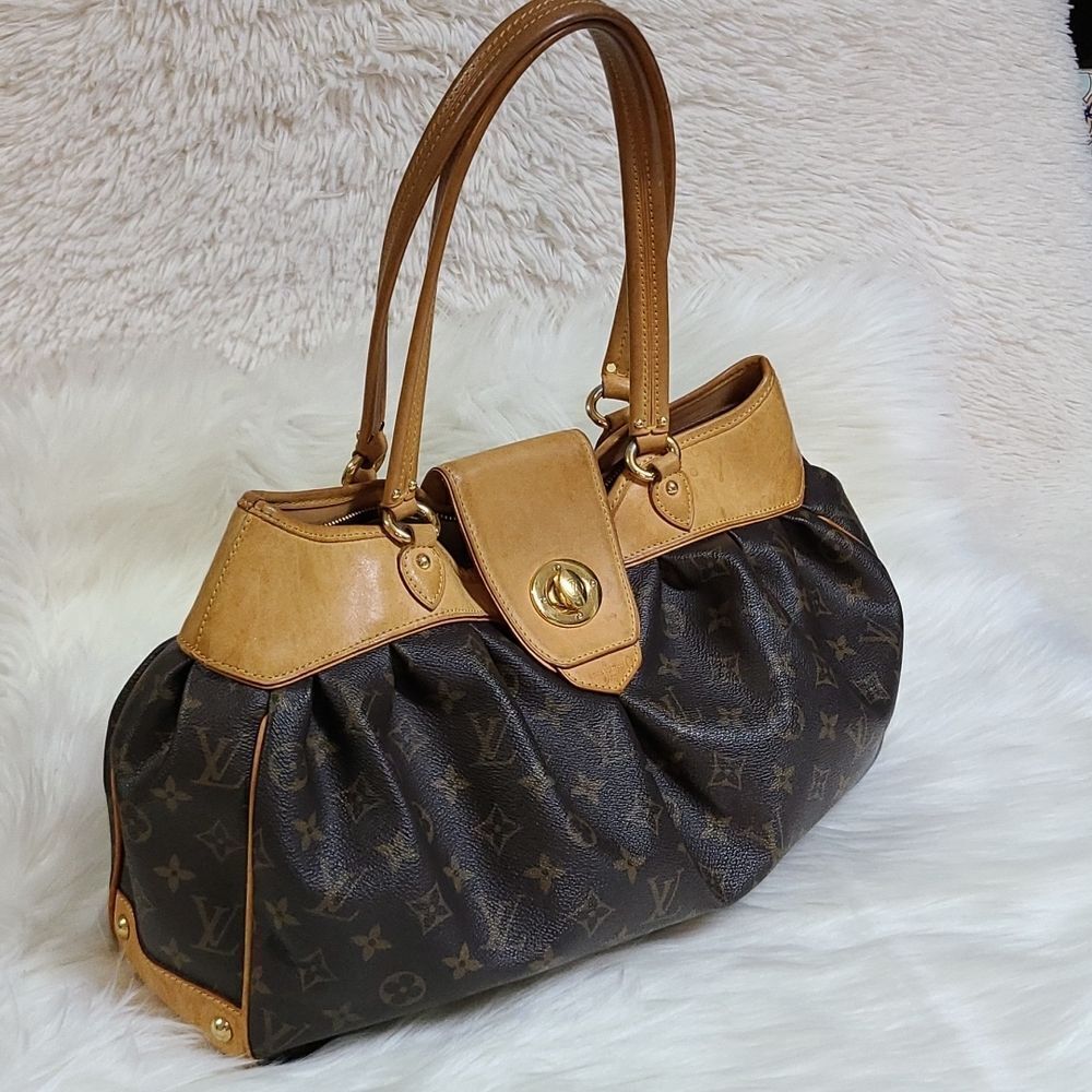 💯Authentic Louis Vuitton Boesi Handbag🍀 - Picture 16 of 16